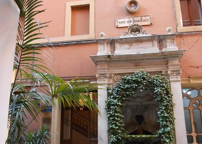 Magnifico Konukevi Roma
